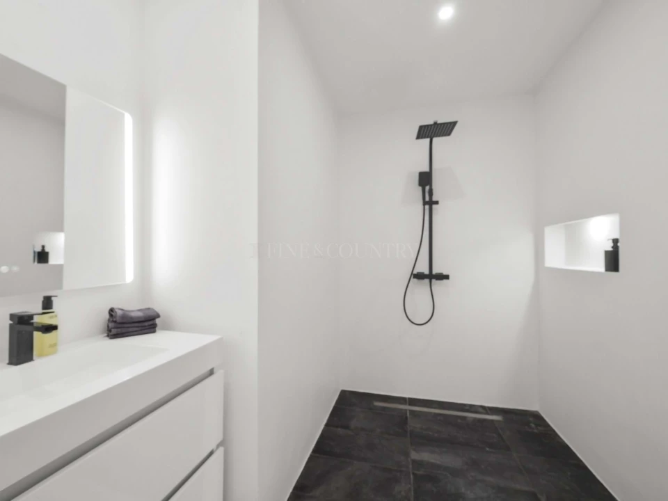 Apartamento T1 para Venda em Lagoa e Carvoeiro Foto 11