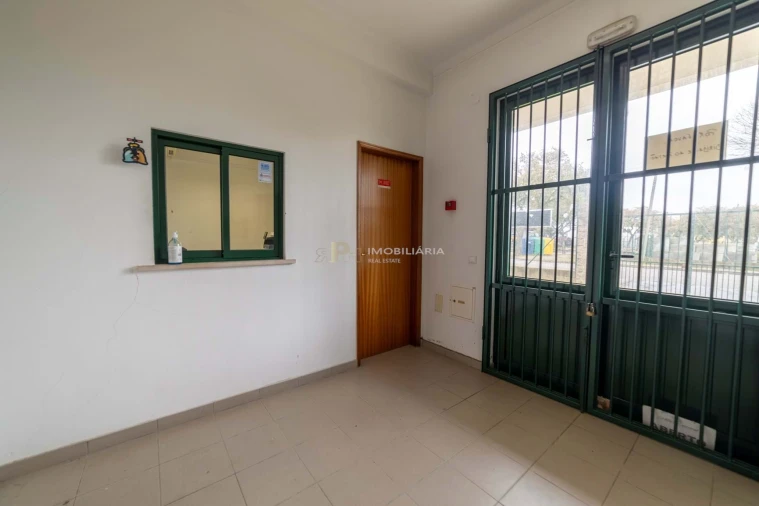 Armazém para Venda em Almeirim Foto 26