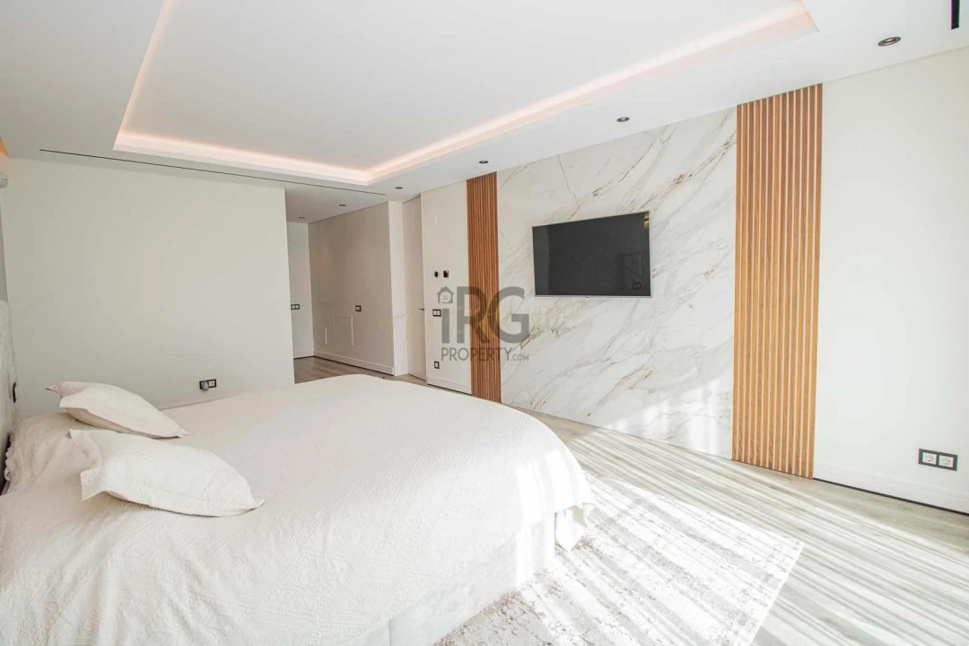 Moradia T4 para Venda em Almancil Foto 19