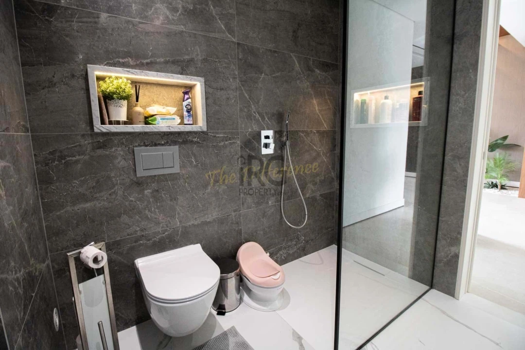 Moradia T4 para Venda em Almancil Foto 13