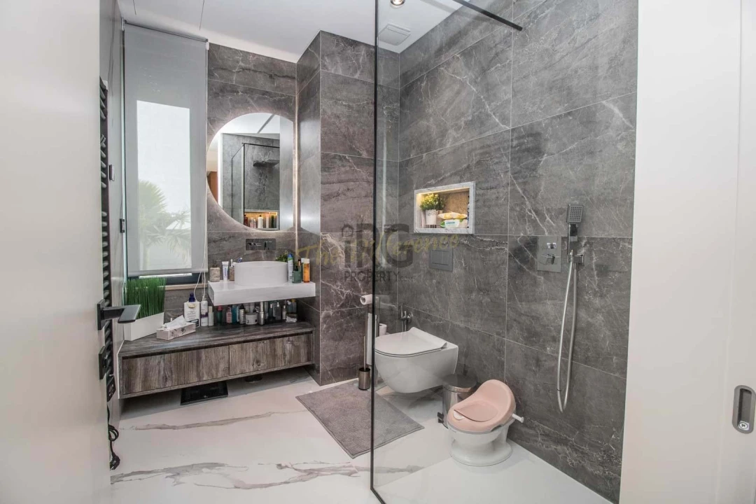 Moradia T4 para Venda em Almancil Foto 12