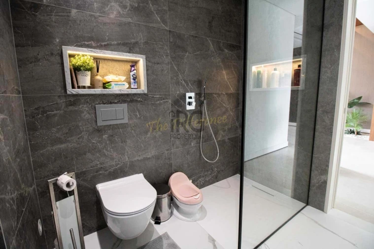 Moradia T4 para Venda em Almancil Foto 13