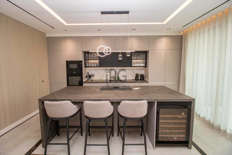 Moradia T4 para Venda em Almancil Foto 7