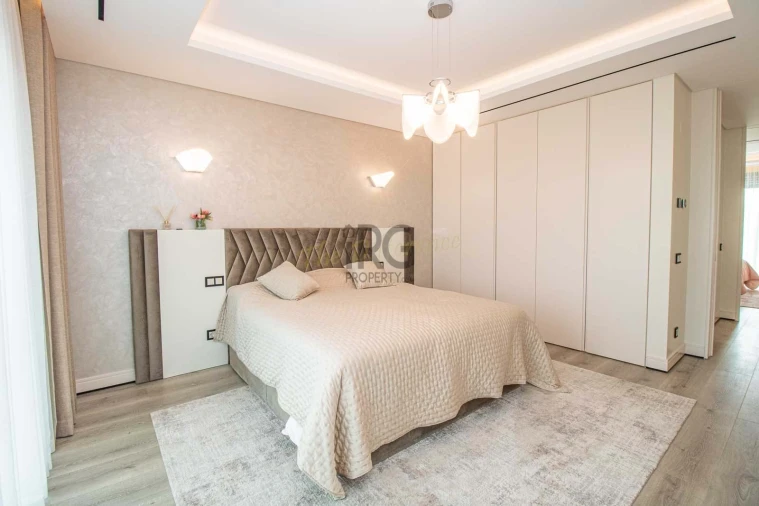 Moradia T4 para Venda em Almancil Foto 18