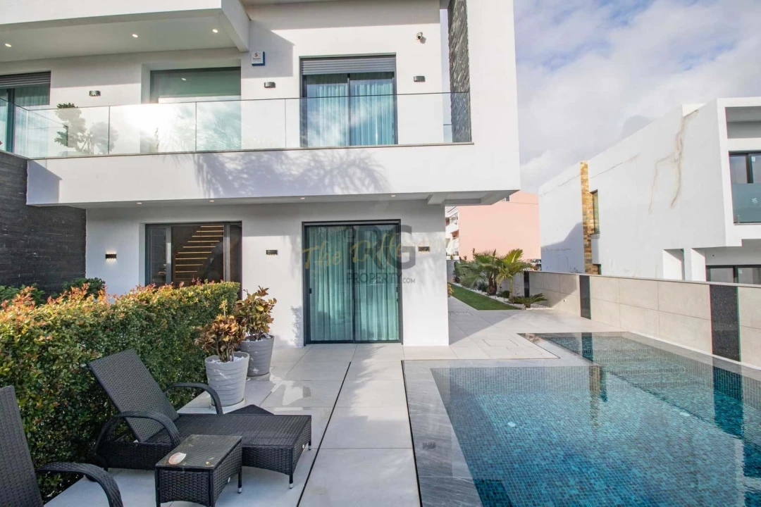 Moradia T4 para Venda em Almancil Foto 34