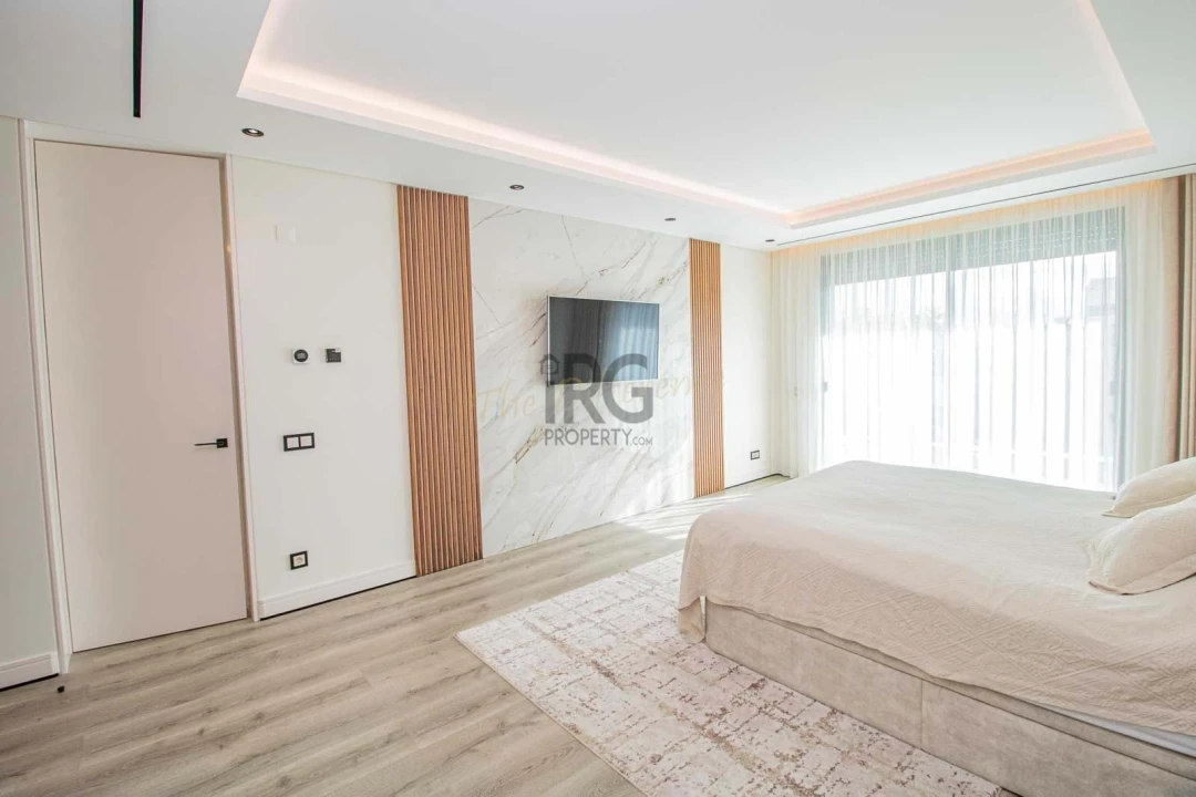 Moradia T4 para Venda em Almancil Foto 20