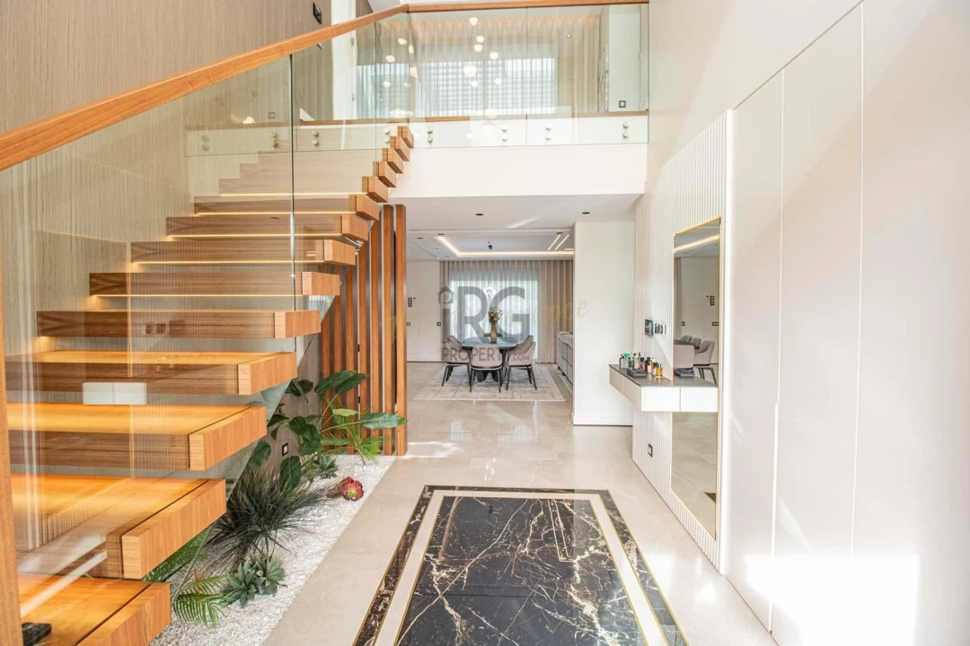 Moradia T4 para Venda em Almancil Foto 4