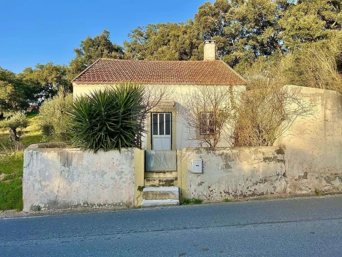 Moradia T3 para Venda em Rio Maior Foto 1