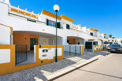 Moradia T3 para Venda em Albufeira e Olhos de Água