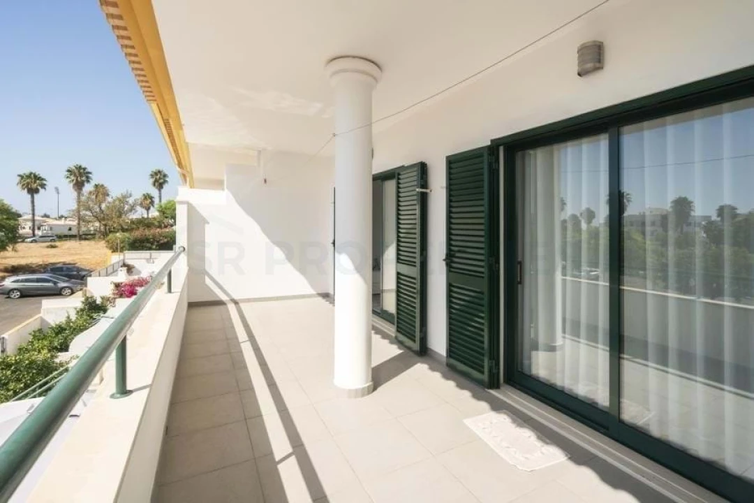 Moradia T3 para Venda em Albufeira e Olhos de Água Foto 6