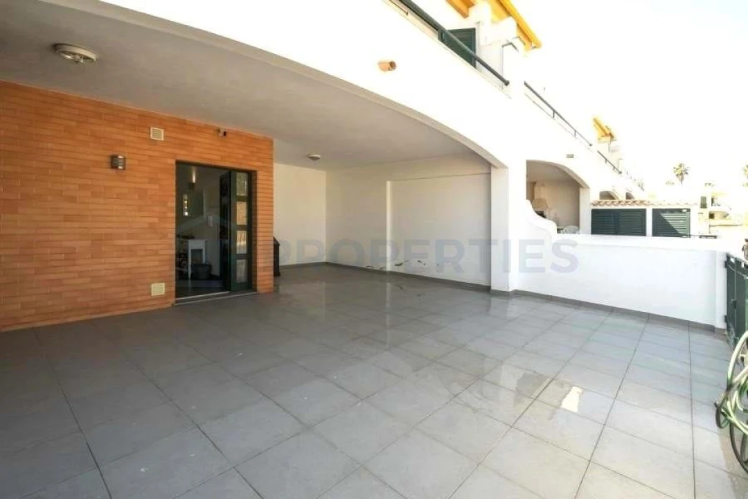 Moradia T3 para Venda em Albufeira e Olhos de Água Foto 25