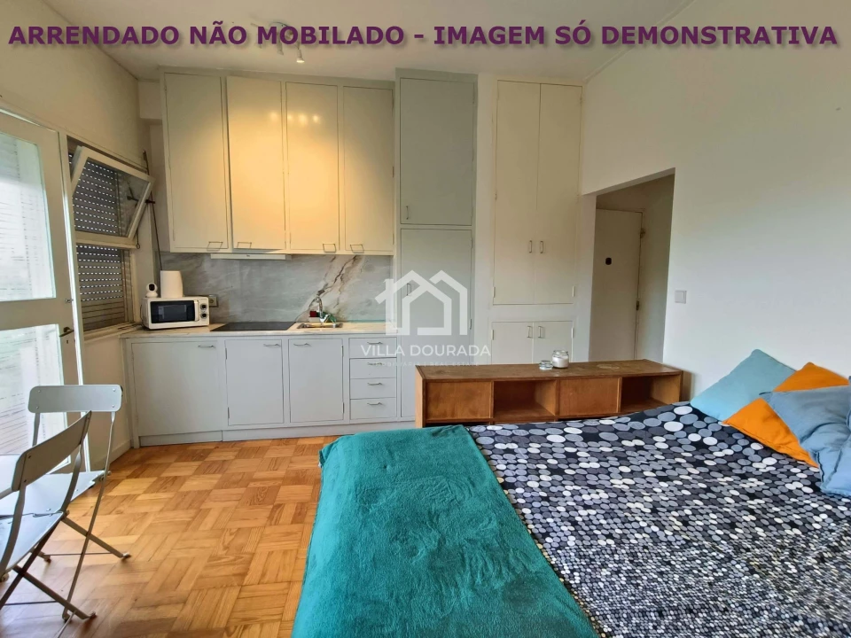 Apartamento T1 para Arrendamento em Lordelo do Ouro e Massarelos Foto 10