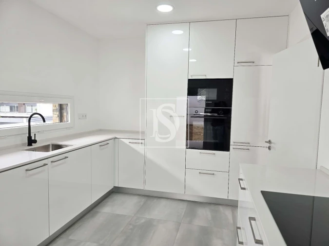 Moradia T4 para Venda em Charneca de Caparica e Sobreda Foto 39