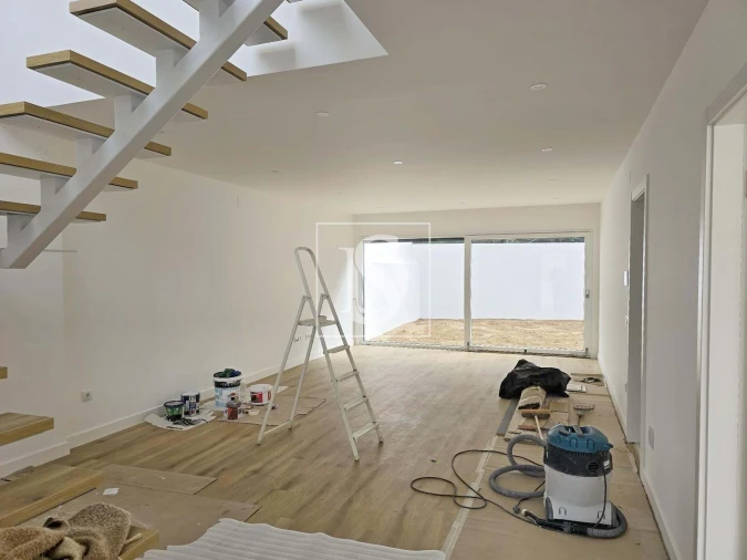 Moradia T4 para Venda em Charneca de Caparica e Sobreda Foto 40