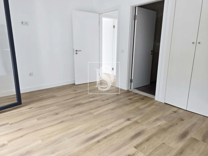 Moradia T4 para Venda em Charneca de Caparica e Sobreda Foto 19