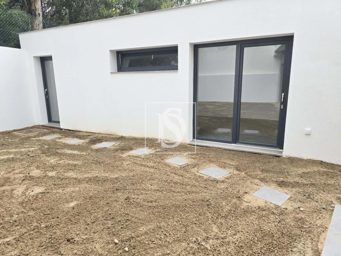 Moradia T4 para Venda em Charneca de Caparica e Sobreda Foto 29