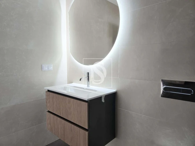 Moradia T4 para Venda em Charneca de Caparica e Sobreda Foto 24