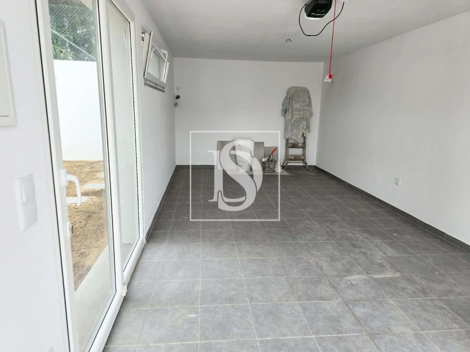 Moradia T4 para Venda em Charneca de Caparica e Sobreda Foto 14