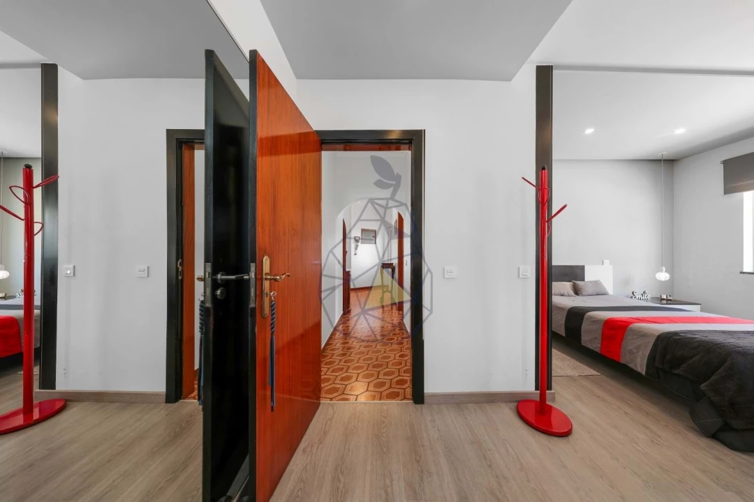 Prédio para Venda em Alvor Foto 21