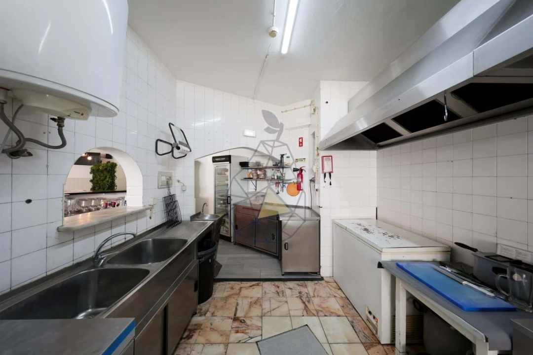 Prédio para Venda em Alvor Foto 57