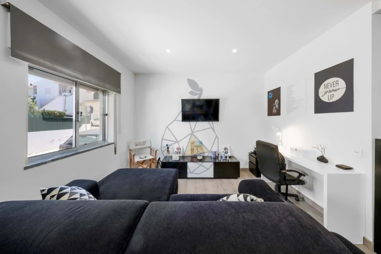 Prédio para Venda em Alvor Foto 5