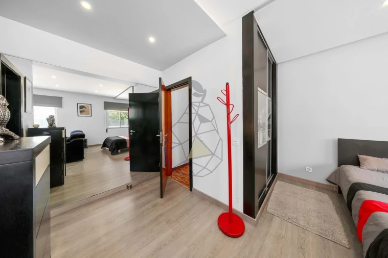 Prédio para Venda em Alvor Foto 18