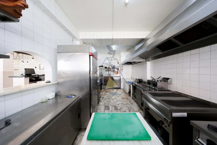 Prédio para Venda em Alvor Foto 56