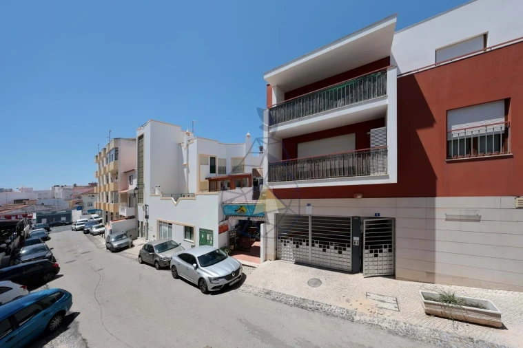 Prédio para Venda em Alvor Foto 61