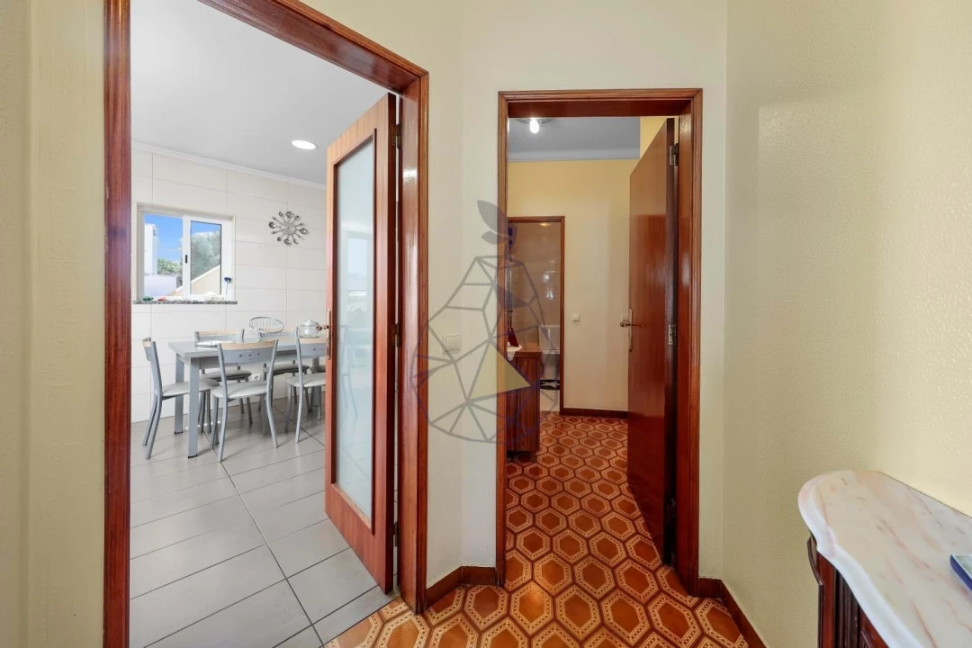 Prédio para Venda em Alvor Foto 23