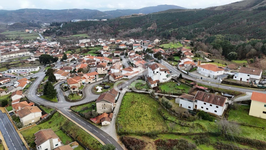 Terreno para Venda em Boticas e Granja Foto 7