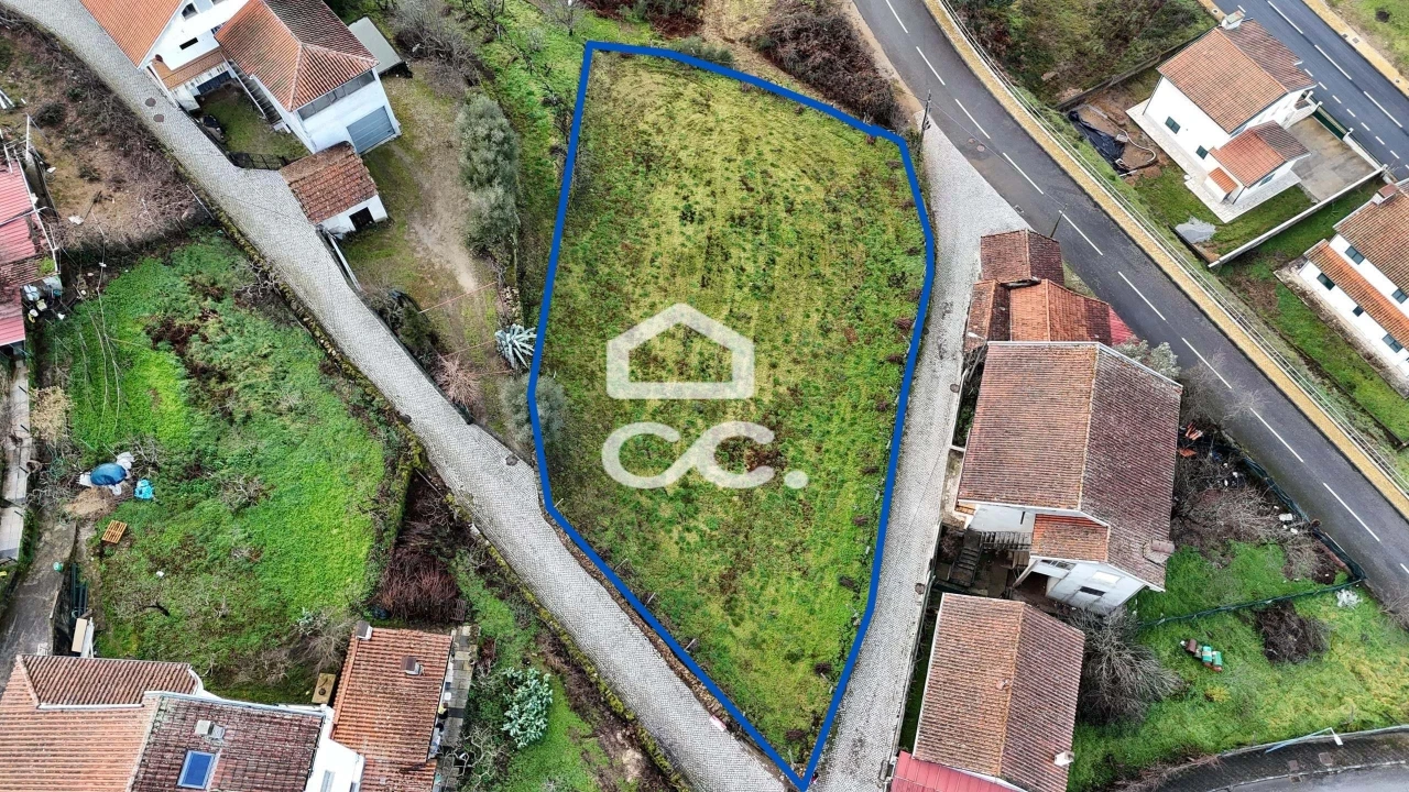 Terreno para Venda em Boticas e Granja Foto 1