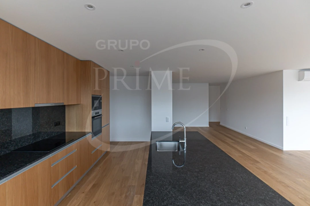 Apartamento T4 para Venda em Matosinhos e Leça da Palmeira Foto 9
