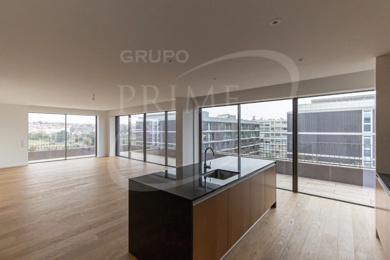 Apartamento T4 para Venda em Matosinhos e Leça da Palmeira