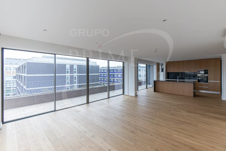 Apartamento T4 para Venda em Matosinhos e Leça da Palmeira Foto 5