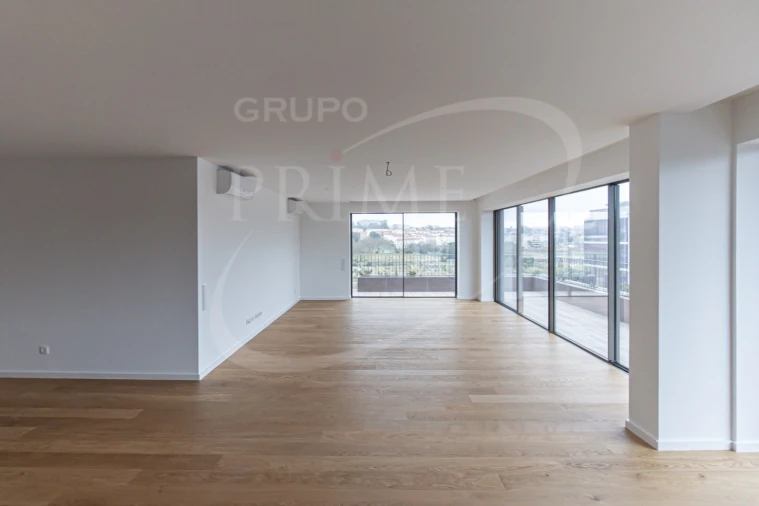 Apartamento T4 para Venda em Matosinhos e Leça da Palmeira Foto 12