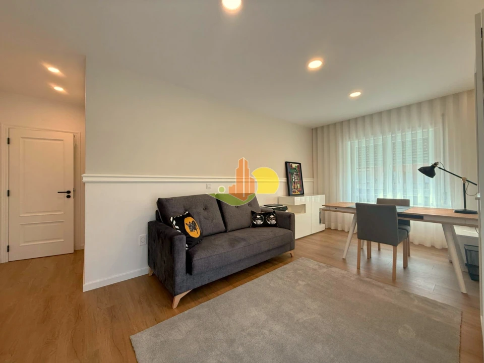Apartamento T3 para Venda em Buarcos Foto 29