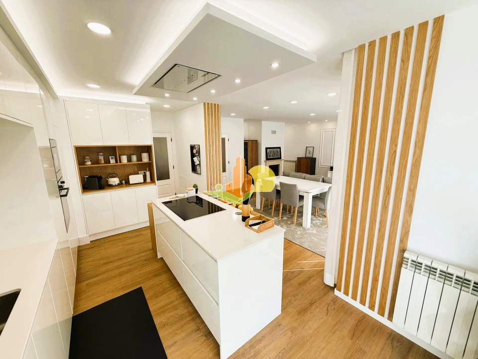 Apartamento T3 para Venda em Buarcos Foto 6