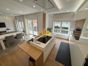 Apartamento T3 para Venda em Buarcos