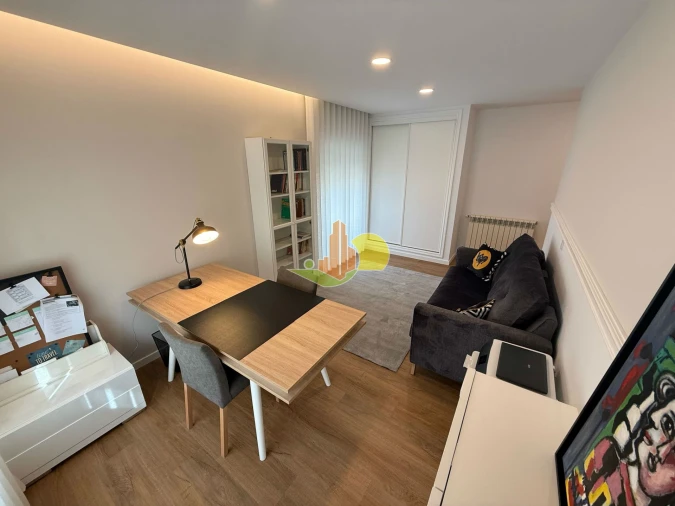 Apartamento T3 para Venda em Buarcos Foto 32