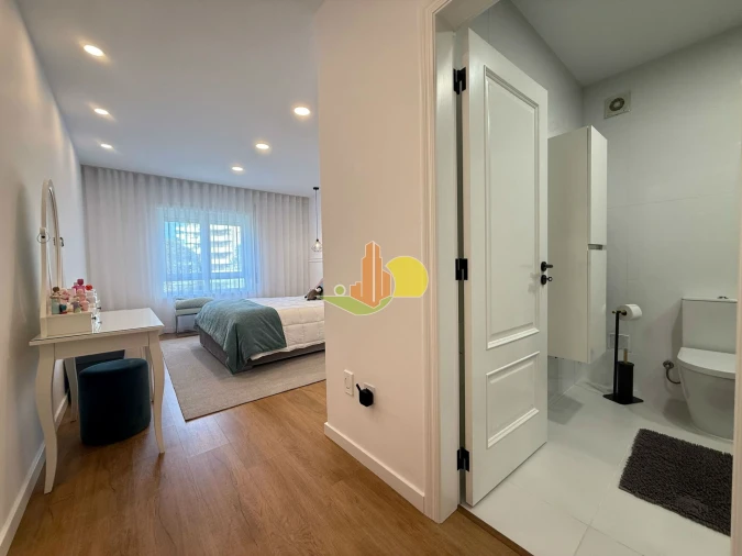 Apartamento T3 para Venda em Buarcos Foto 33