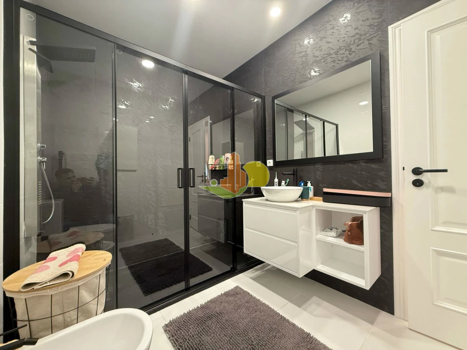 Apartamento T3 para Venda em Buarcos Foto 34
