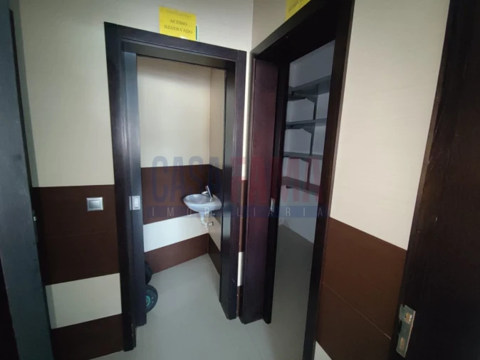 Loja para Arrendamento em Silveiros e Rio Covo (Santa Eulália) Foto 7