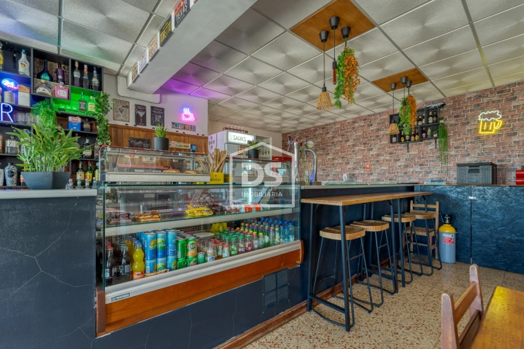 Moradia T5 para Venda em Lavos Foto 6