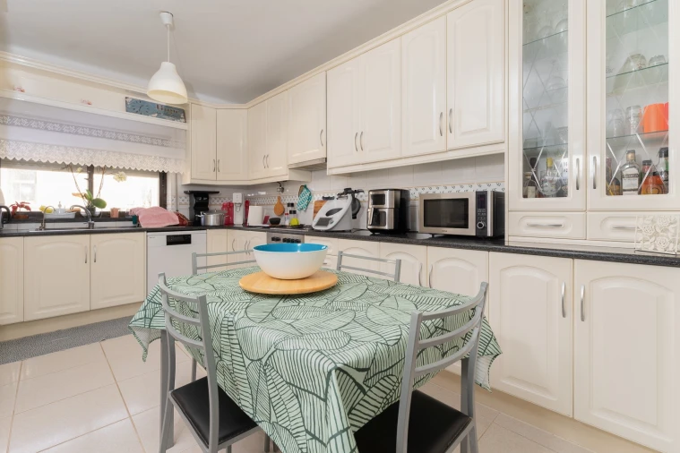 Moradia T5 para Venda em Lavos Foto 19