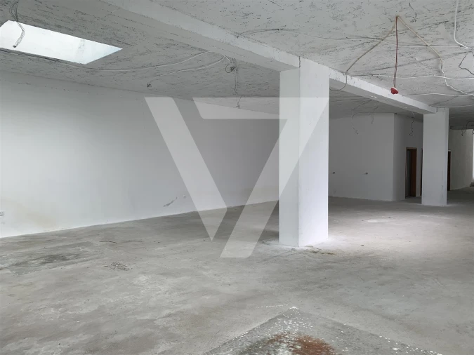 Loja para Arrendamento em Matosinhos e Leça da Palmeira Foto 14