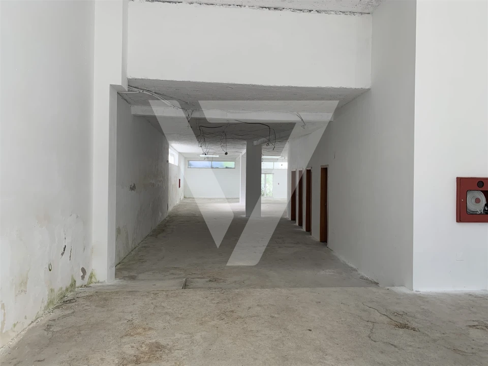 Loja para Arrendamento em Matosinhos e Leça da Palmeira Foto 2