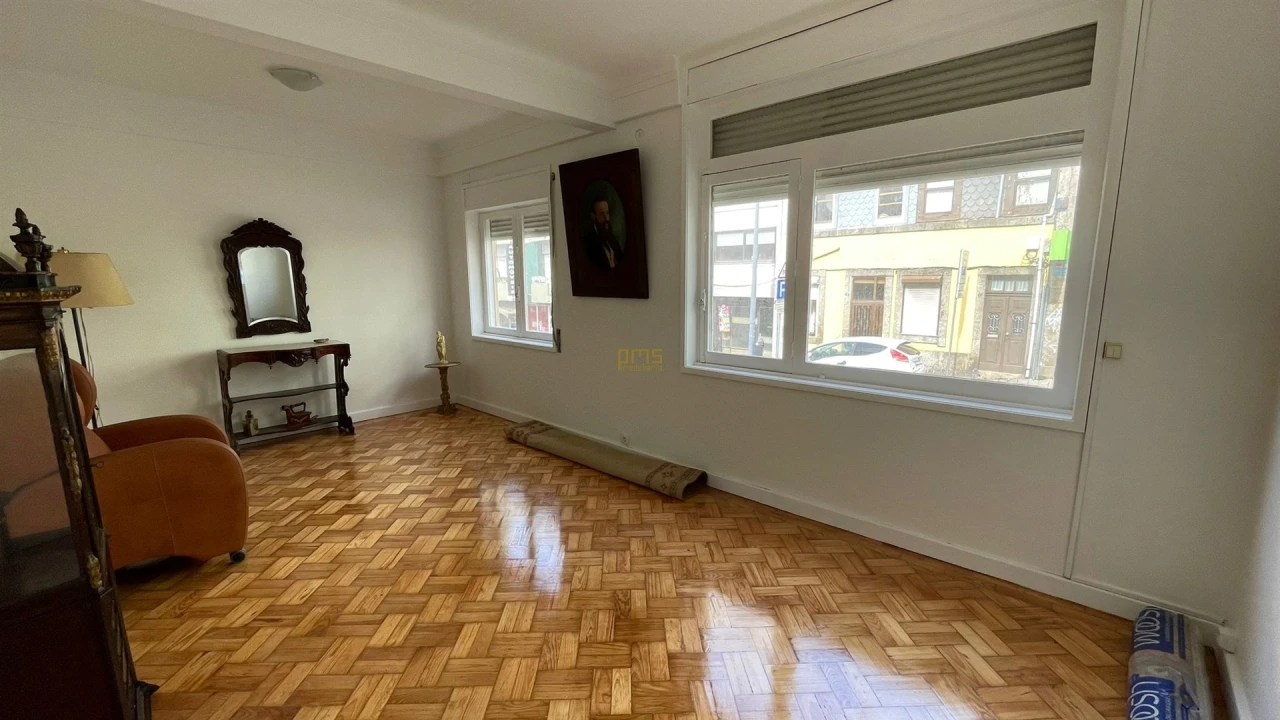 Moradia T4 para Arrendamento em Cedofeita, Santo Ildefonso, Sé, Miragaia, São Nicolau e Vitória Foto 11