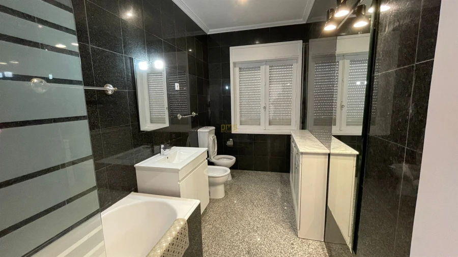 Moradia T4 para Arrendamento em Cedofeita, Santo Ildefonso, Sé, Miragaia, São Nicolau e Vitória Foto 15