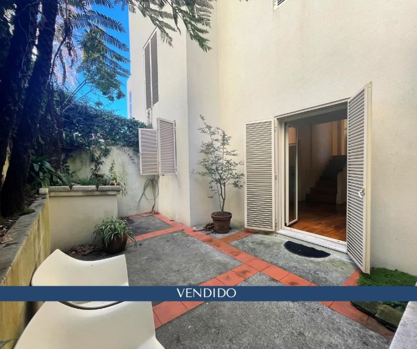 Apartamento T1 para Venda em Aldoar, Foz do Douro e Nevogilde Foto 1