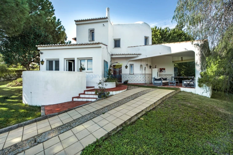 Moradia T4 para Venda em Porches Foto 18